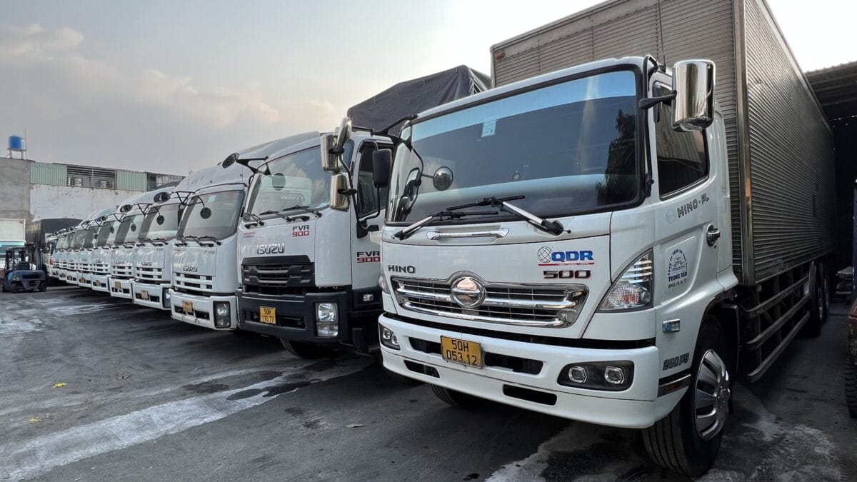 Đội Xe Tải Hưng Nguyên 